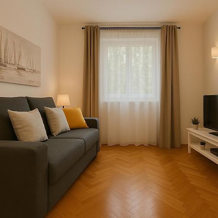 מאקרסקה Apartman Ivanto מראה חיצוני תמונה